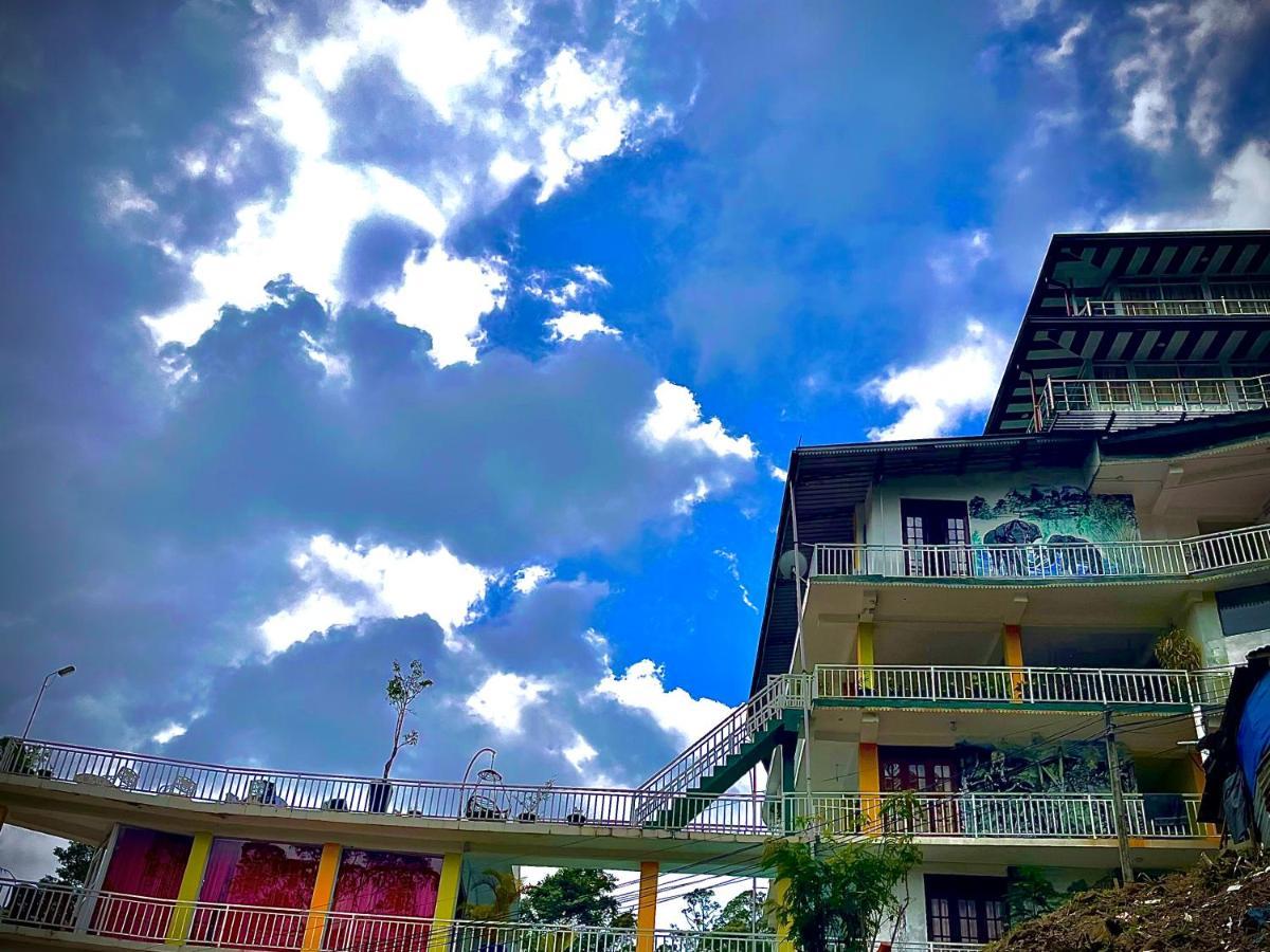 Grand Adamspeak Hotell Nallathanniya Exteriör bild