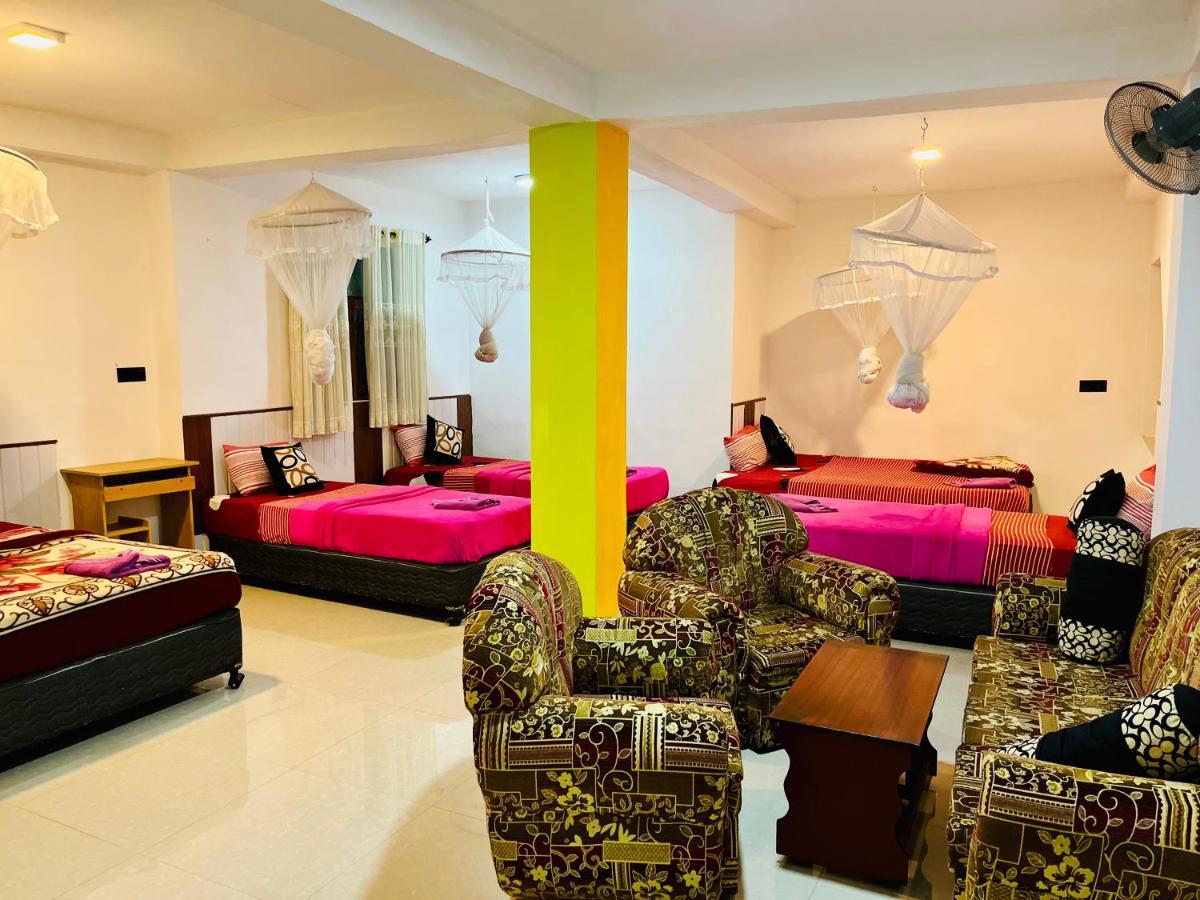 Grand Adamspeak Hotell Nallathanniya Exteriör bild