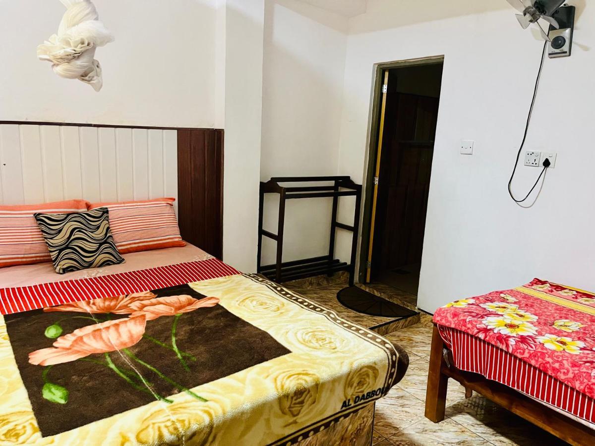 Grand Adamspeak Hotell Nallathanniya Exteriör bild