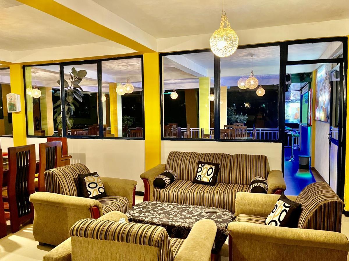 Grand Adamspeak Hotell Nallathanniya Exteriör bild