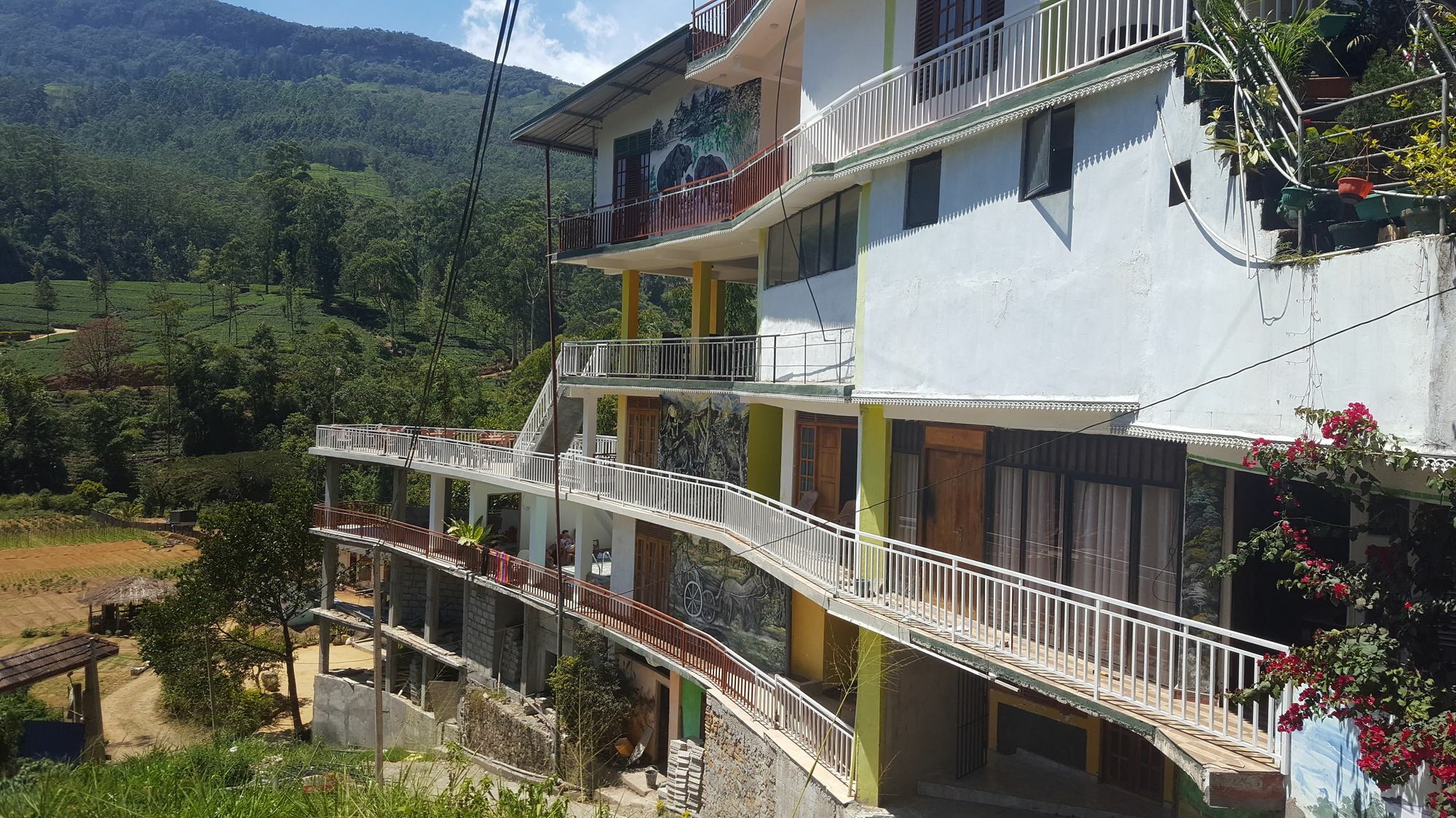 Grand Adamspeak Hotell Nallathanniya Exteriör bild